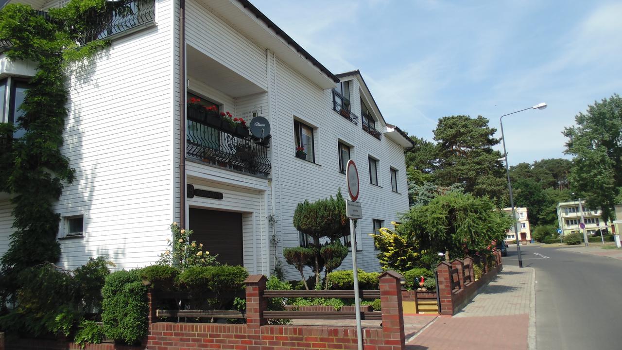 Apartament "Cudowna Wyspa" Swinemünde Exterior foto